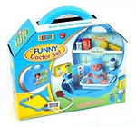 Zestaw lekarza mały pacjent i akcesoria