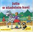 Pixi 3 - Julia w stadninie koni  Media Rodzina