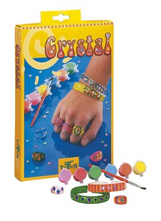 Crystal. Dekoracja przezroczystej biżuterii