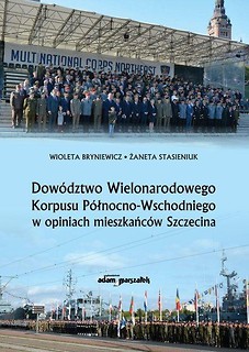 Dow&oacute;dztwo Wielonarodowego Korpusu P&oacute;łnocno...